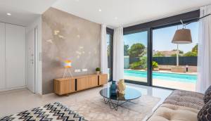 New - detached - Playa Paraiso