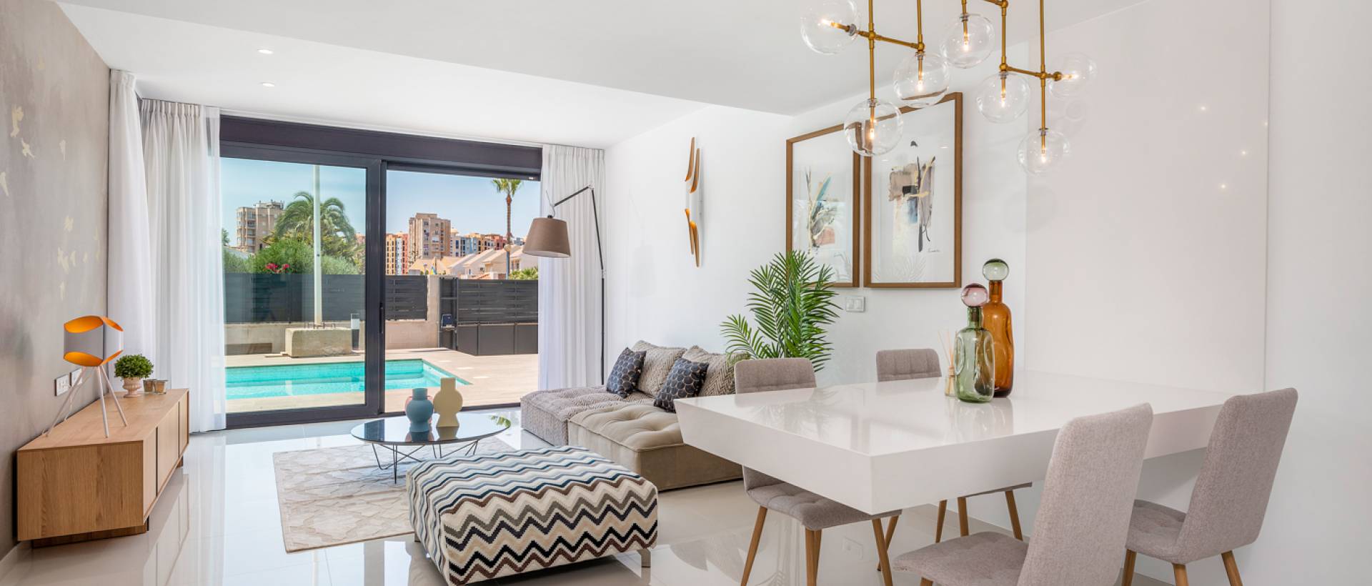 New - detached - Playa Paraiso