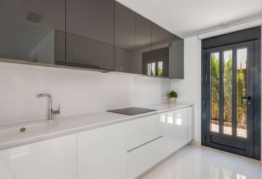 New - detached - Playa Paraiso