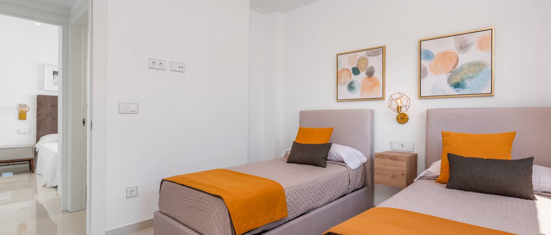 New - detached - Playa Paraiso