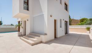 New - detached - Vera