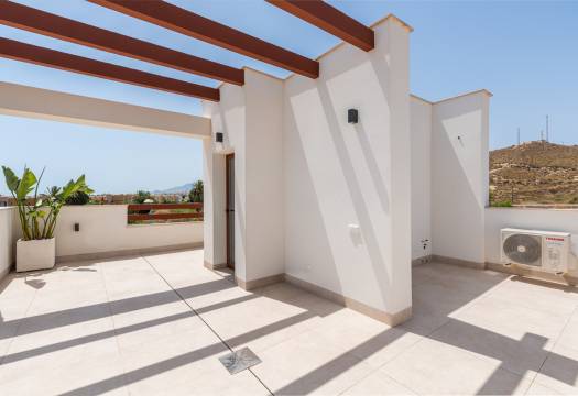 New - detached - Vera