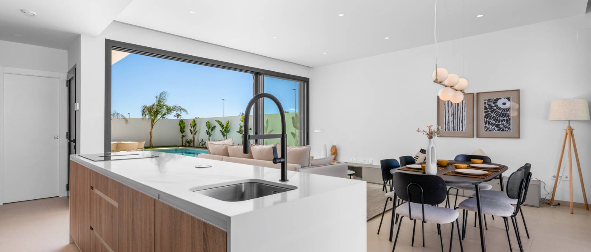 New - detached - Los Alcázares