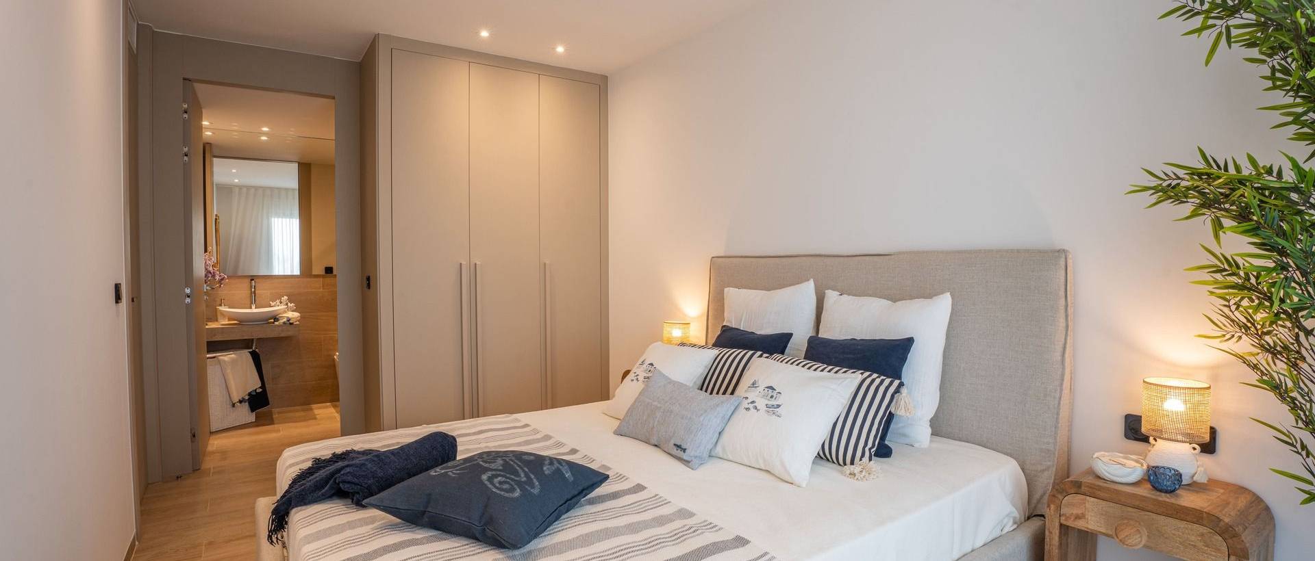 New - low-bungalow - La Finca Golf
