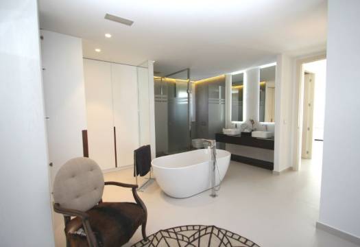 Obra Nueva - Villa / Chalet - San Miguel de Salinas