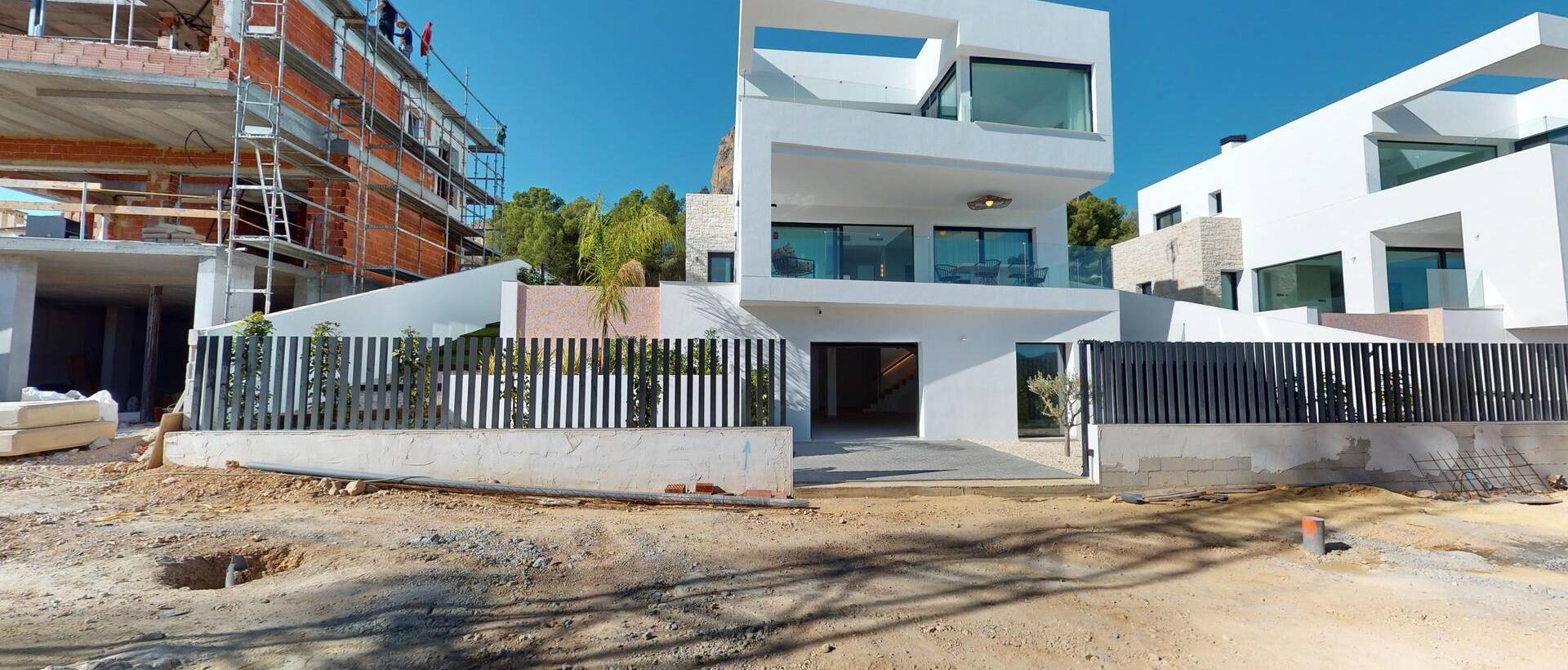 New - detached - Polop