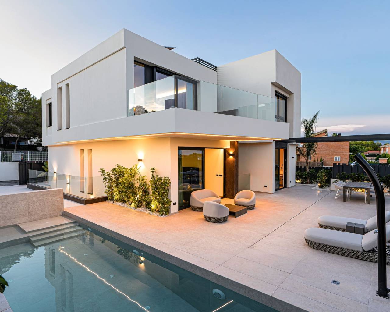 Villa in La Nucia - view 1