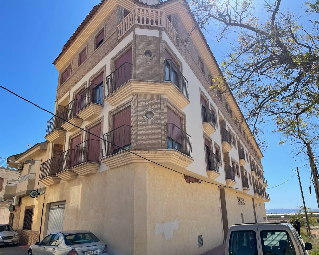 Apartment in Avileses - view 1