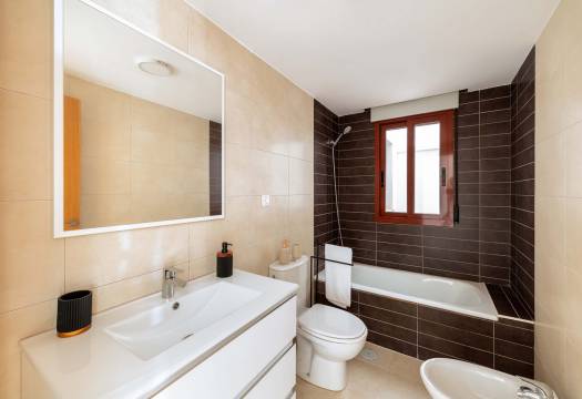 Obra Nueva - Apartmento - Jerónimo y Avileses