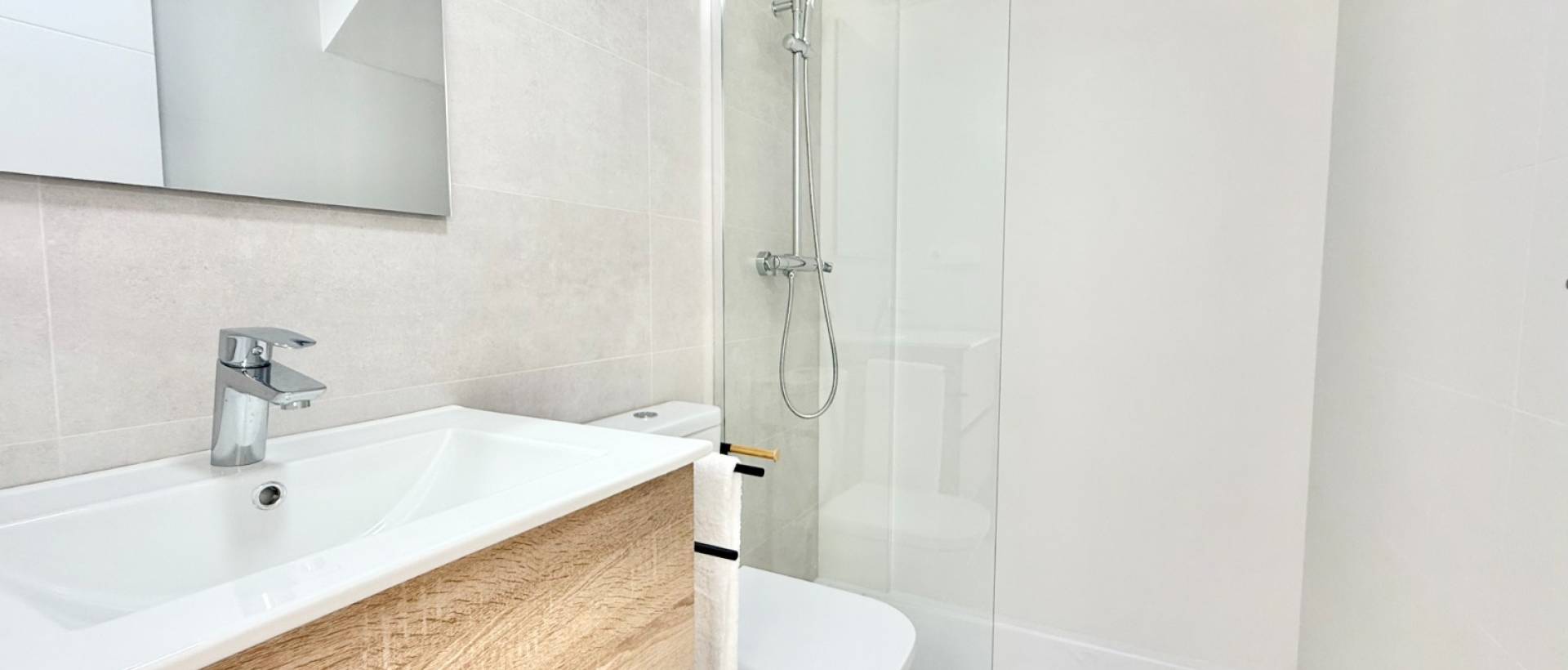 Obra Nueva - high-bungalow - Cox