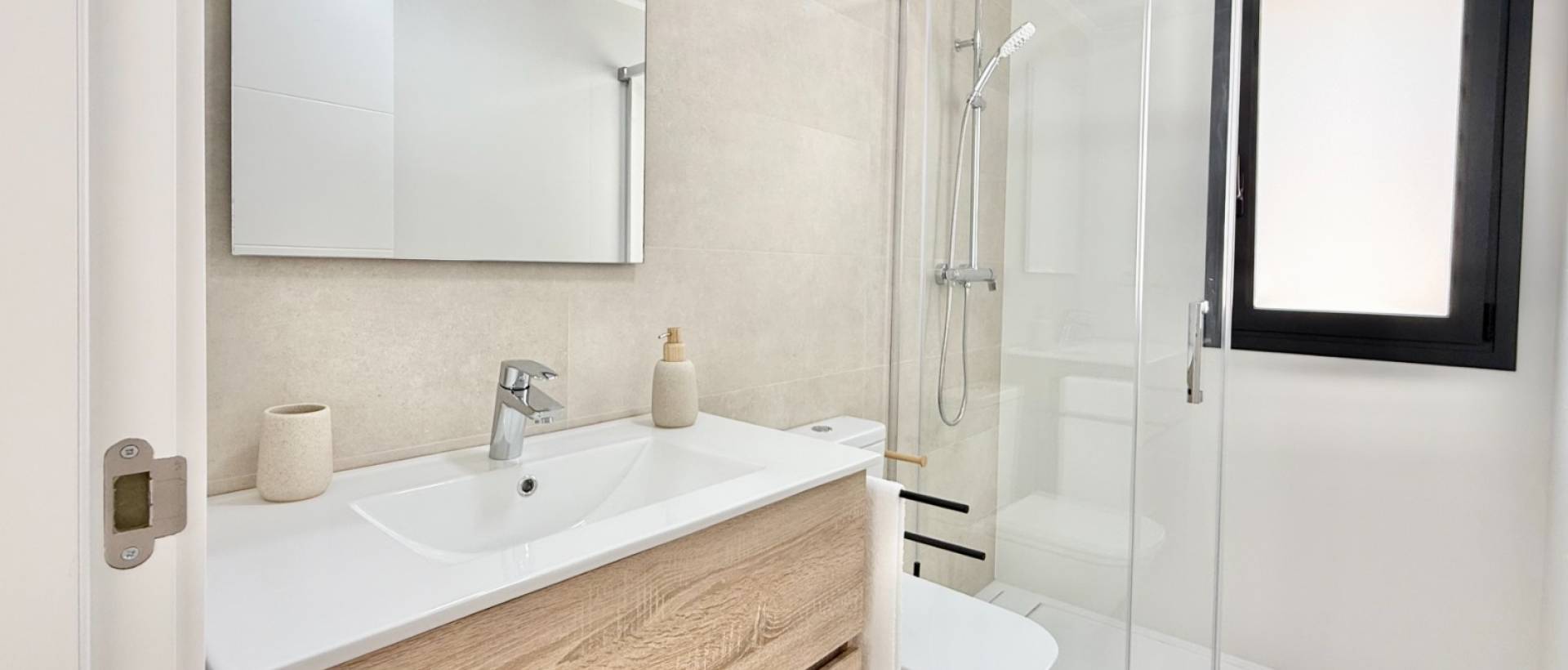 Obra Nueva - high-bungalow - Cox