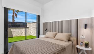 New - detached - La Finca Golf