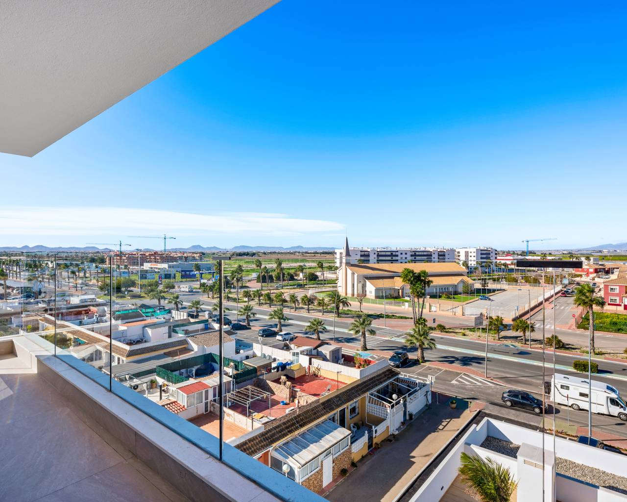 Apartment in Los Alcazares - Image 3
