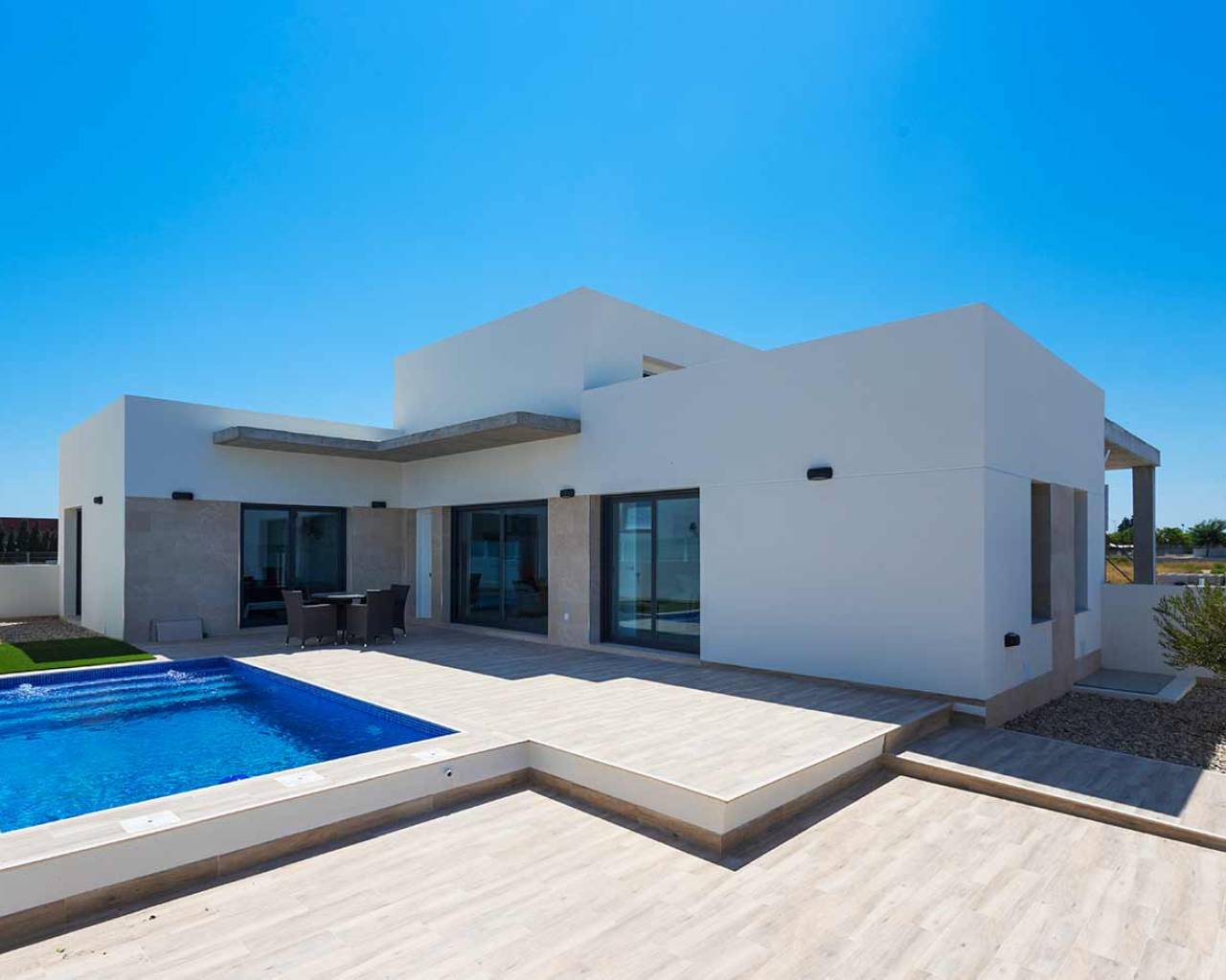 House in Daya Nueva - view 1