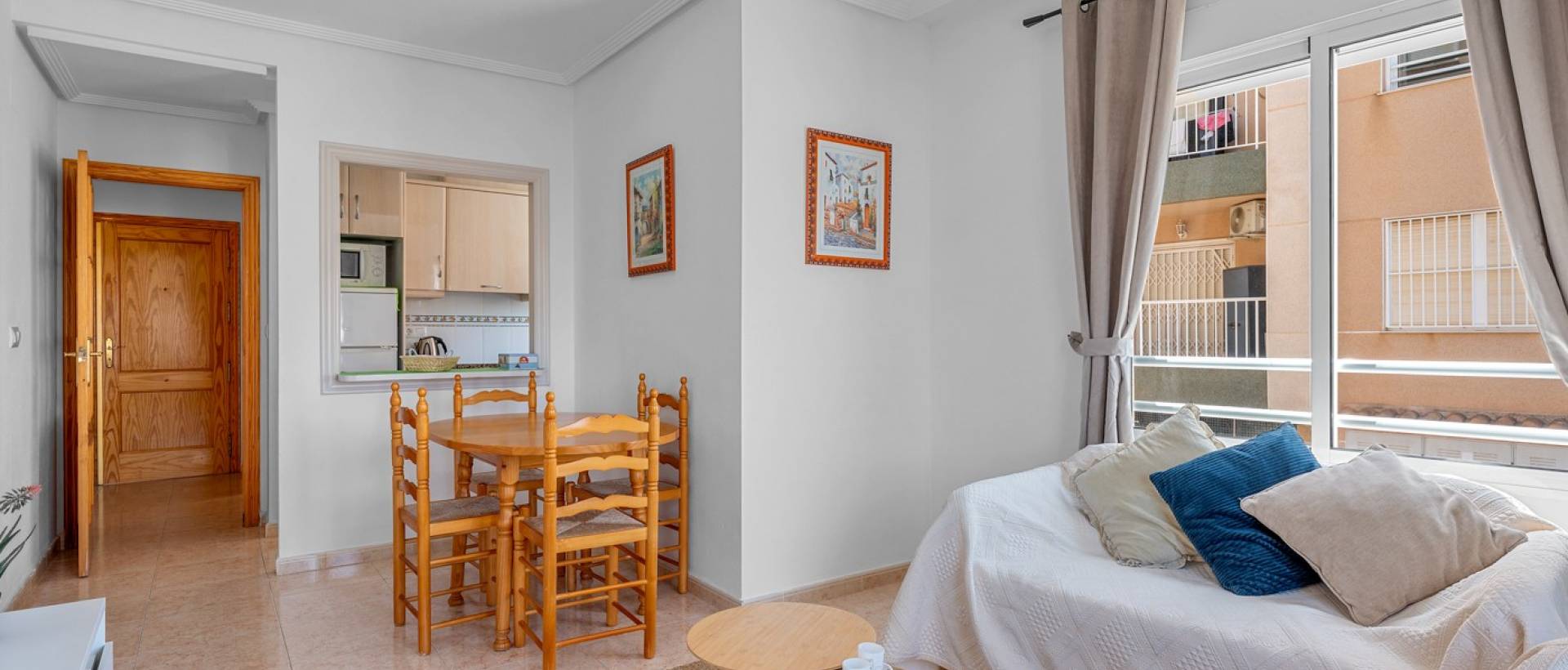 Resale - Apartment - Torrevieja - La Mata