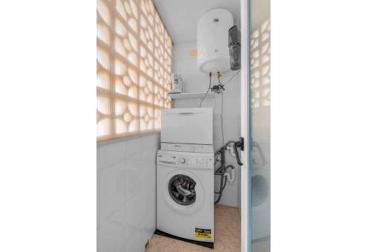Resale - Apartment - Torrevieja - La Mata