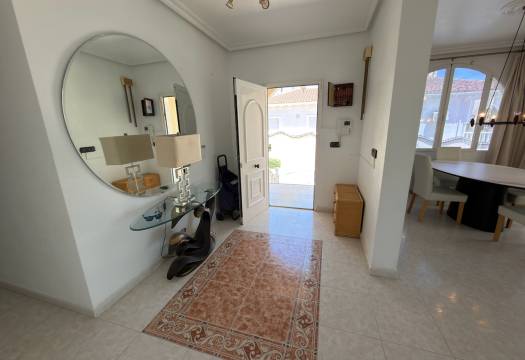 Resale - Villa - Ciudad Quesada - Urbanizaciones