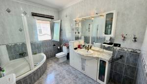 Resale - Villa - Ciudad Quesada - Urbanizaciones