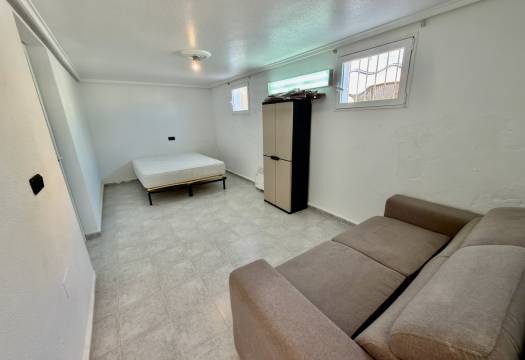 Resale - Villa - Ciudad Quesada - Urbanizaciones