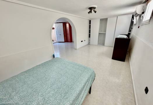 Resale - Villa - Ciudad Quesada - Urbanizaciones