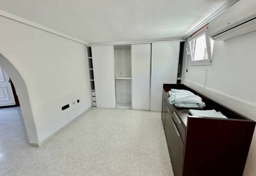 Resale - Villa - Ciudad Quesada - Urbanizaciones