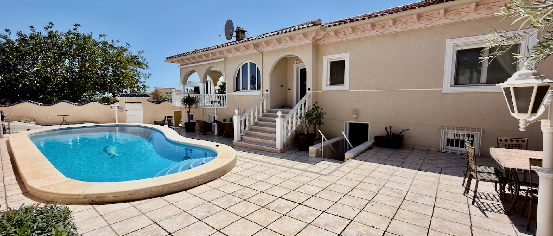 Resale - Villa - Ciudad Quesada - Urbanizaciones