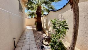 Resale - Villa - Ciudad Quesada - Urbanizaciones