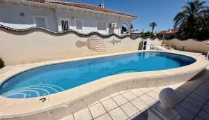 Resale - Villa - Ciudad Quesada - Urbanizaciones