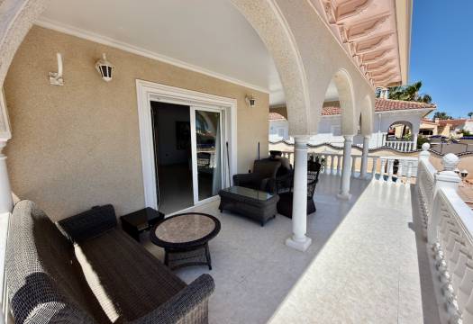 Resale - Villa - Ciudad Quesada - Urbanizaciones