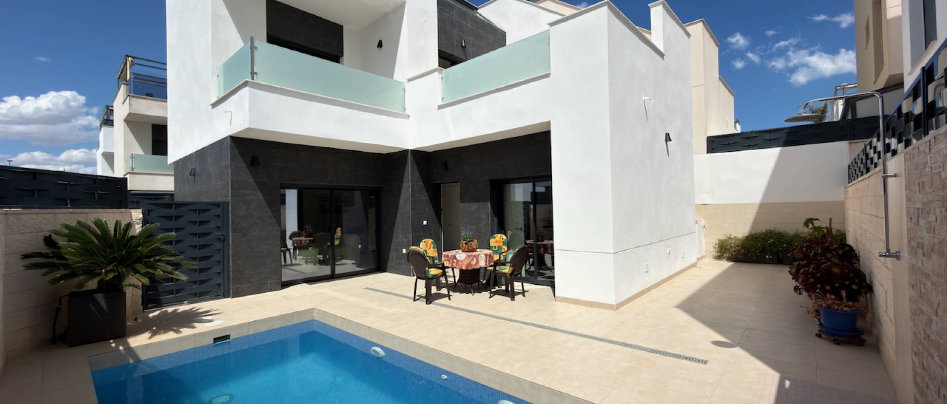 Resale - Villa - Benijofar