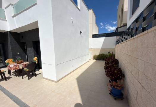 Resale - Villa - Benijofar