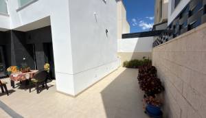 Resale - Villa - Benijofar