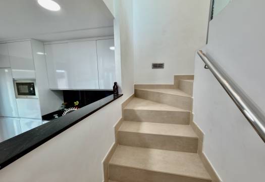 Resale - Villa - Benijofar