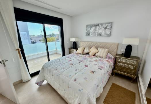 Resale - Villa - Benijofar