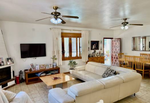 Resale - Villa - Ciudad Quesada