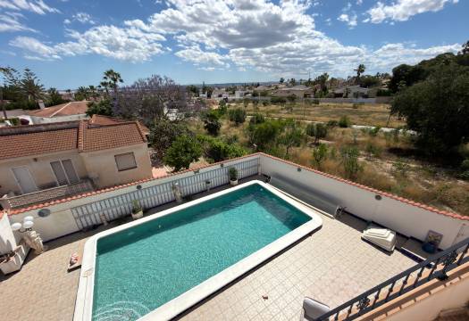 Resale - Villa - Ciudad Quesada