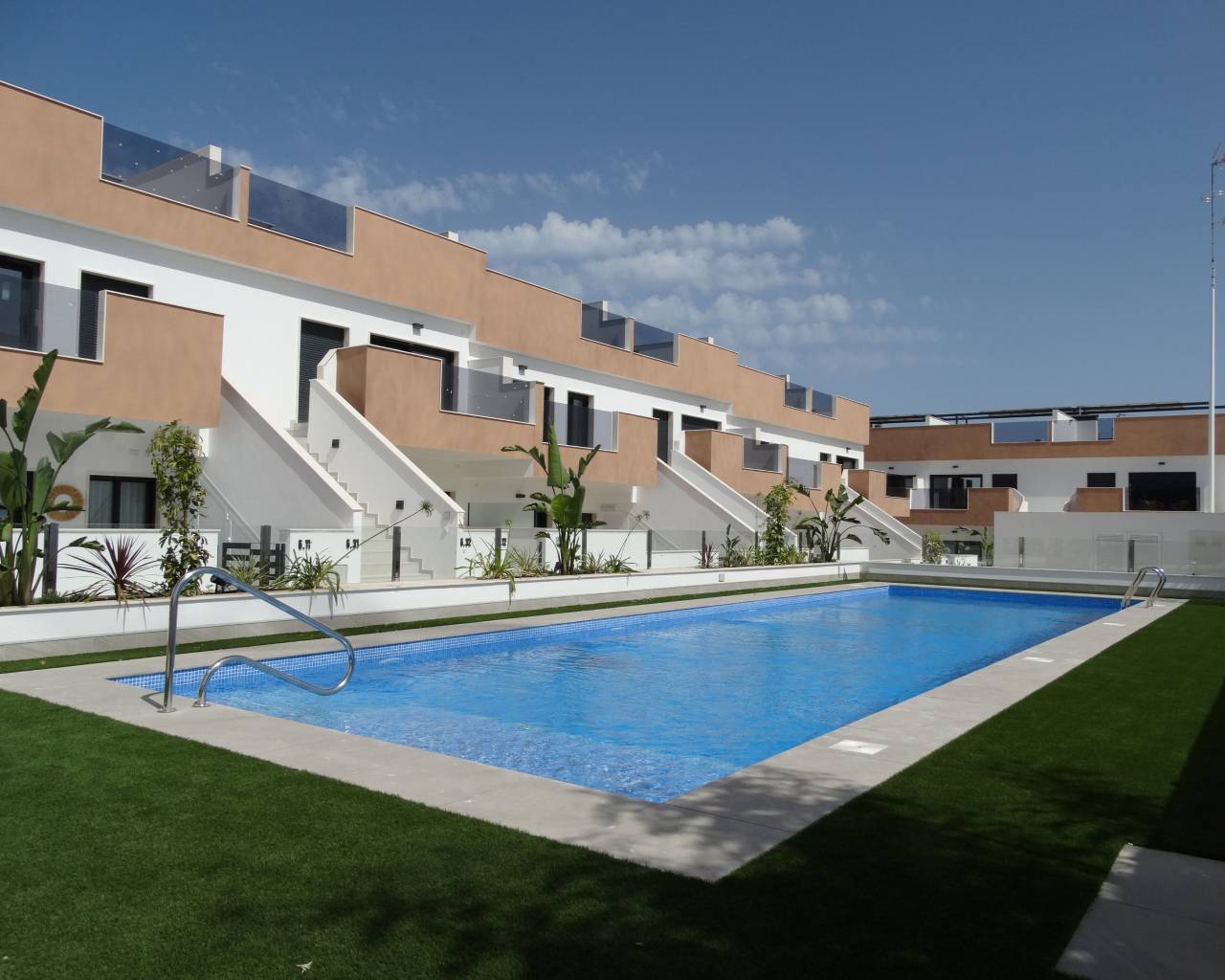 House in Torre de la Horadada - view 1