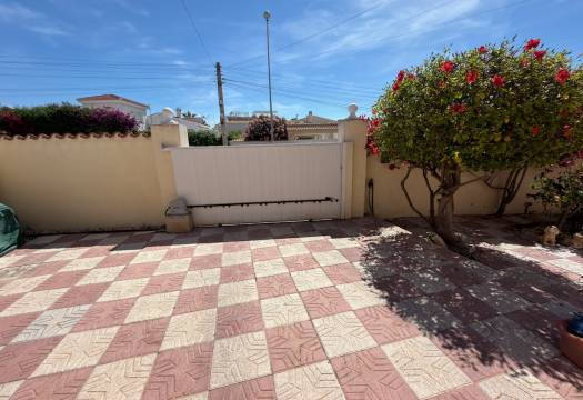 Resale - Villa - Ciudad Quesada