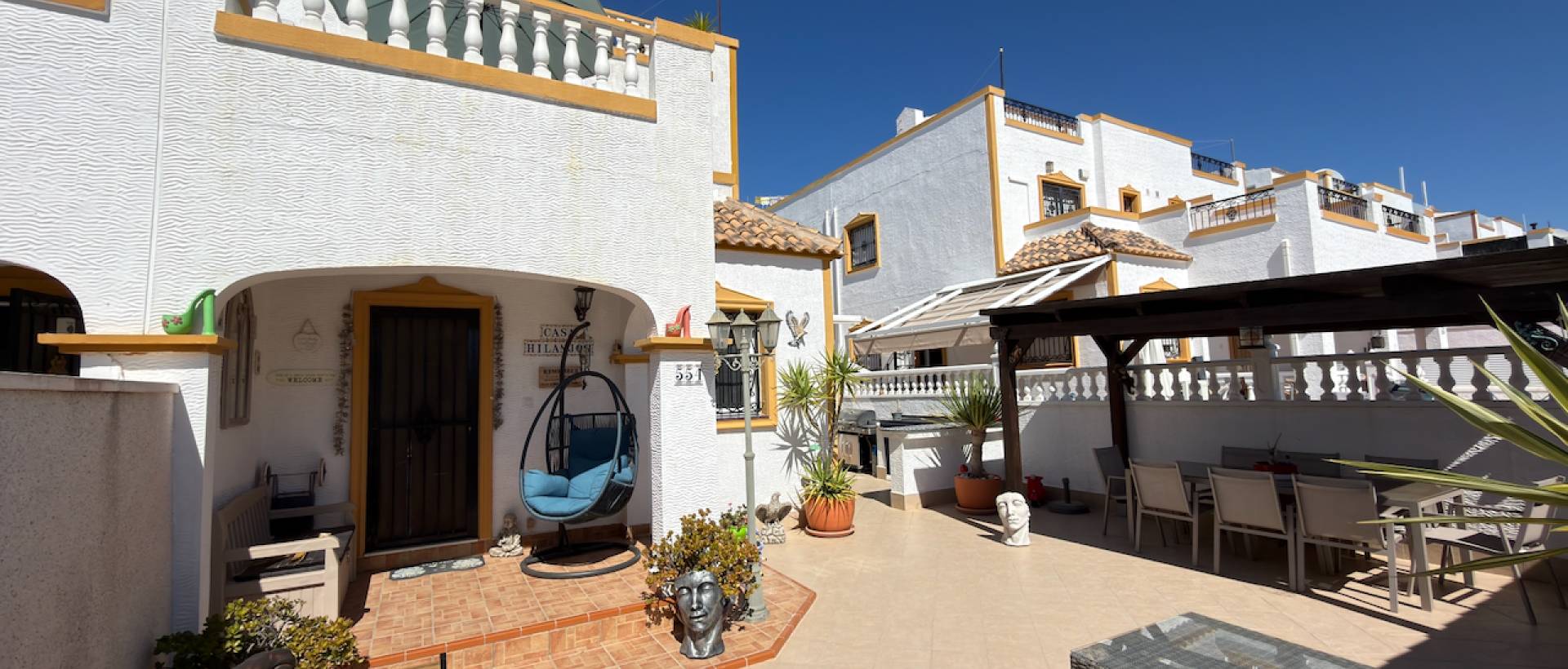 Resale - Villa - Vistabella