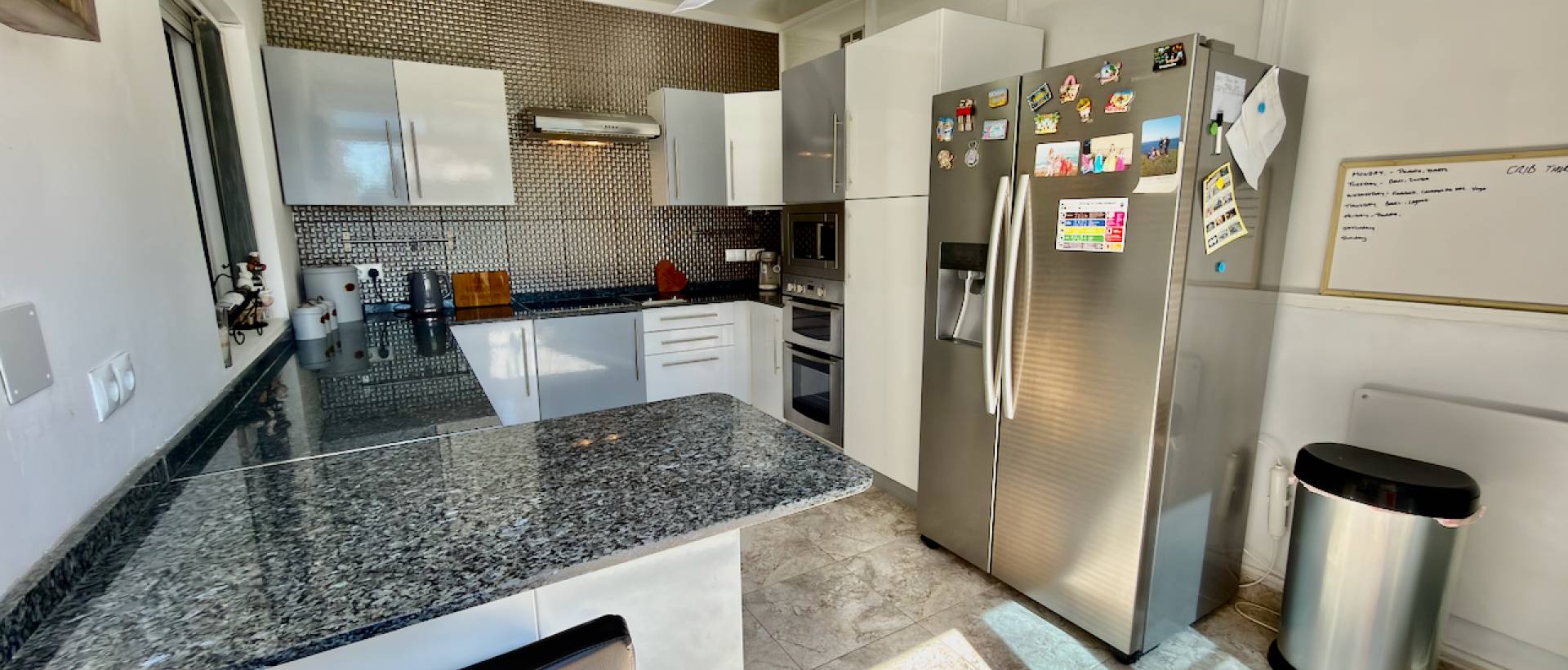 Resale - Villa - Vistabella