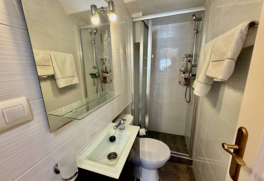 Resale - Villa - Vistabella