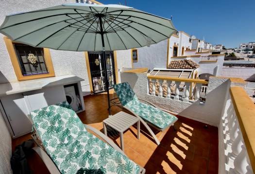 Resale - Villa - Vistabella