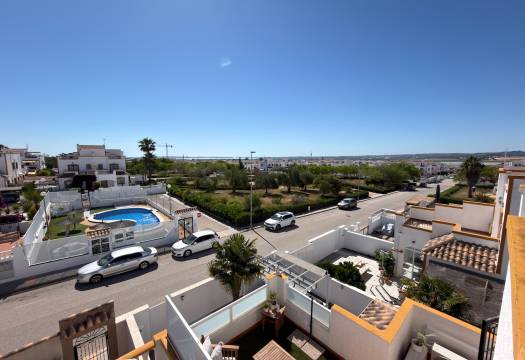 Resale - Villa - Vistabella