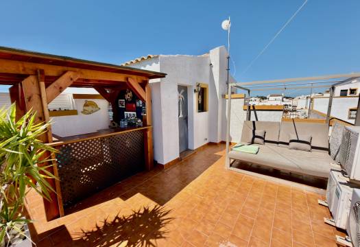 Resale - Villa - Vistabella