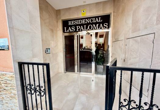 Resale - Apartment - Almoradí