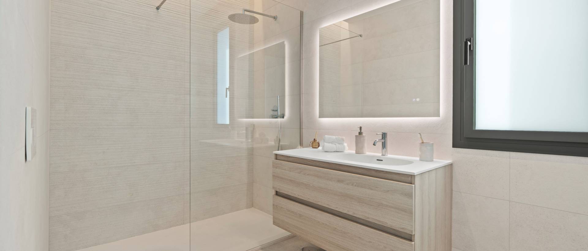 Obra Nueva - Villa / Chalet - Benidorm