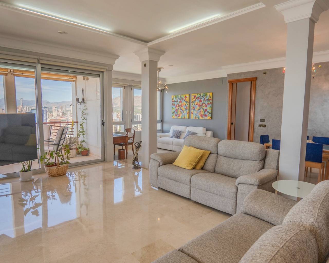 Apartment in Benidorm - Image 3