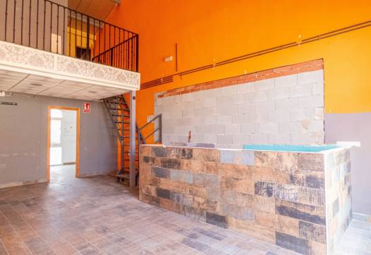 Resale - Commercial - La Finca Golf - Algorfa