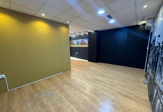 Reventa - Propiedad Comercial - Guardamar del Segura