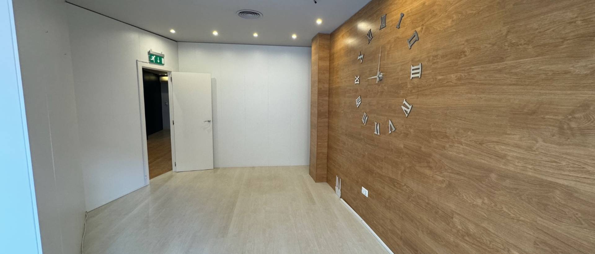 Reventa - Propiedad Comercial - Guardamar del Segura